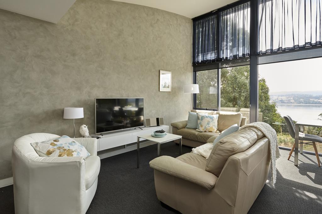 Tamar River Apartments Rosevears Екстер'єр фото