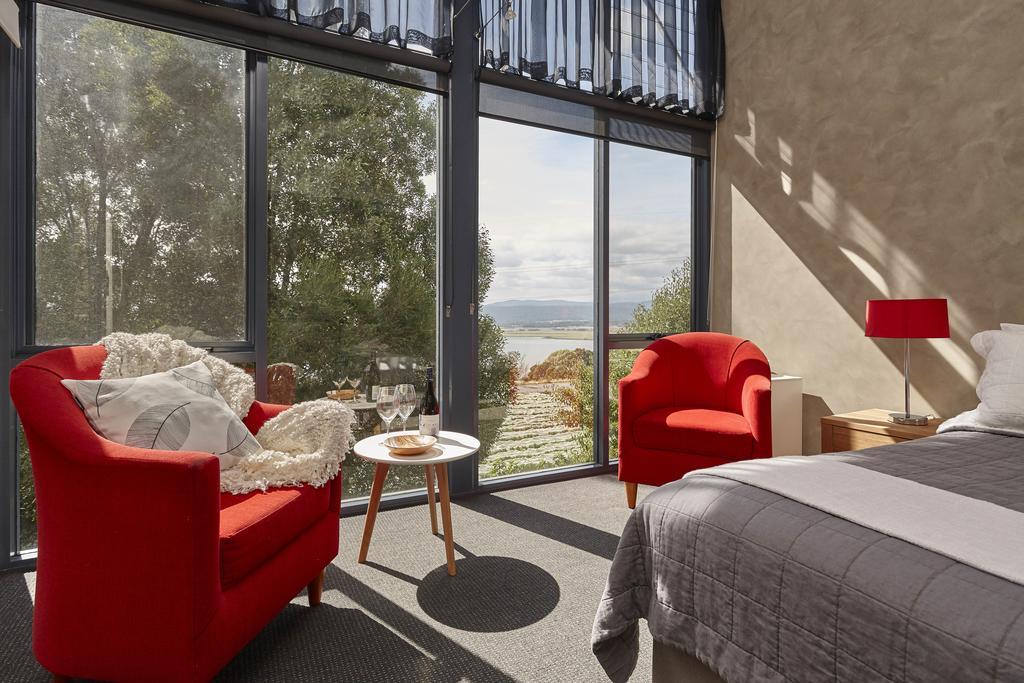 Tamar River Apartments Rosevears Екстер'єр фото